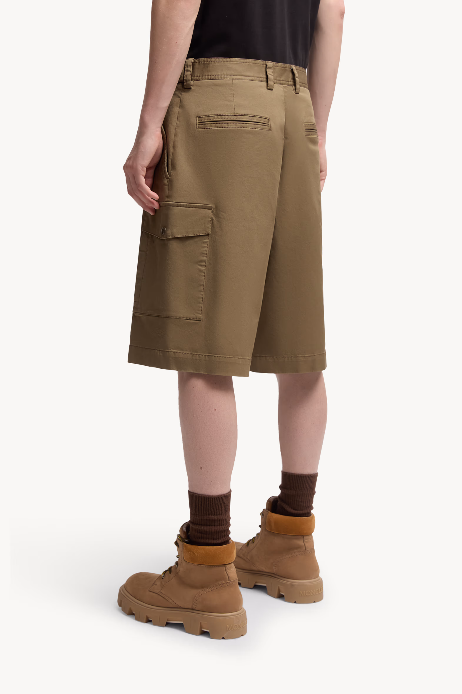 Cotton Gabardine Cargo Shorts Men Olive Green Moncler 5